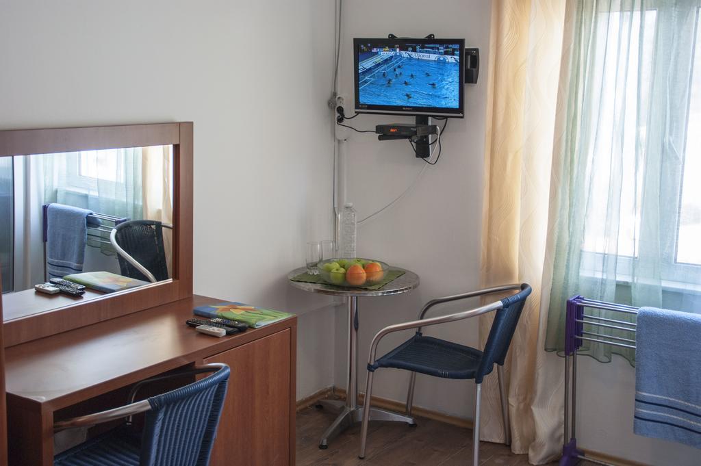 Axenia Hotel Utjeha Phòng bức ảnh